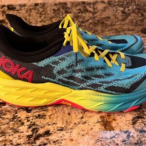 Hoka speedgoat women’s size 11.